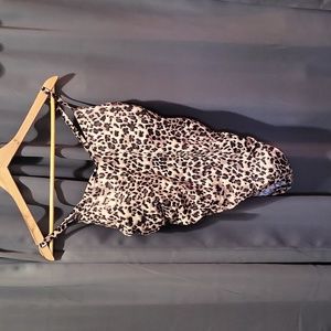 AQUAGREEN JUNIORS ANIMAL PRINT ONE PIECE BATHING SUIT. SIZE 17 / NWT